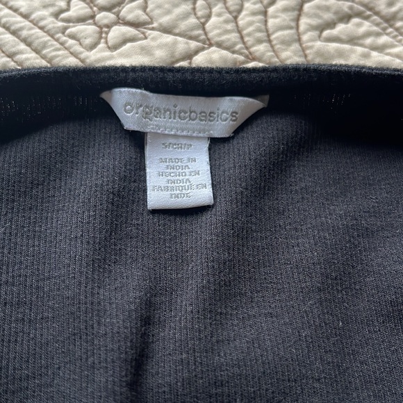 Organic Basics Core Rib Wrap Crop Top - Picture 5 of 6